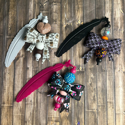 Bow Beaded Bookmarks